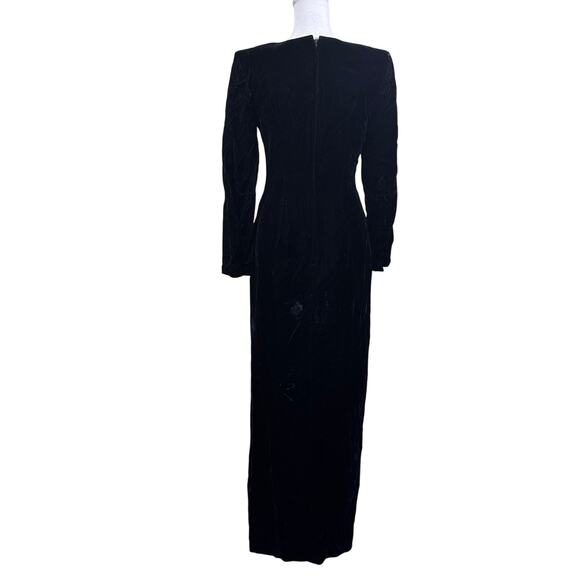 Vintage black velvet sheath maxidress, classic, old money, Hollywood, glamorous - Picture 3 of 6